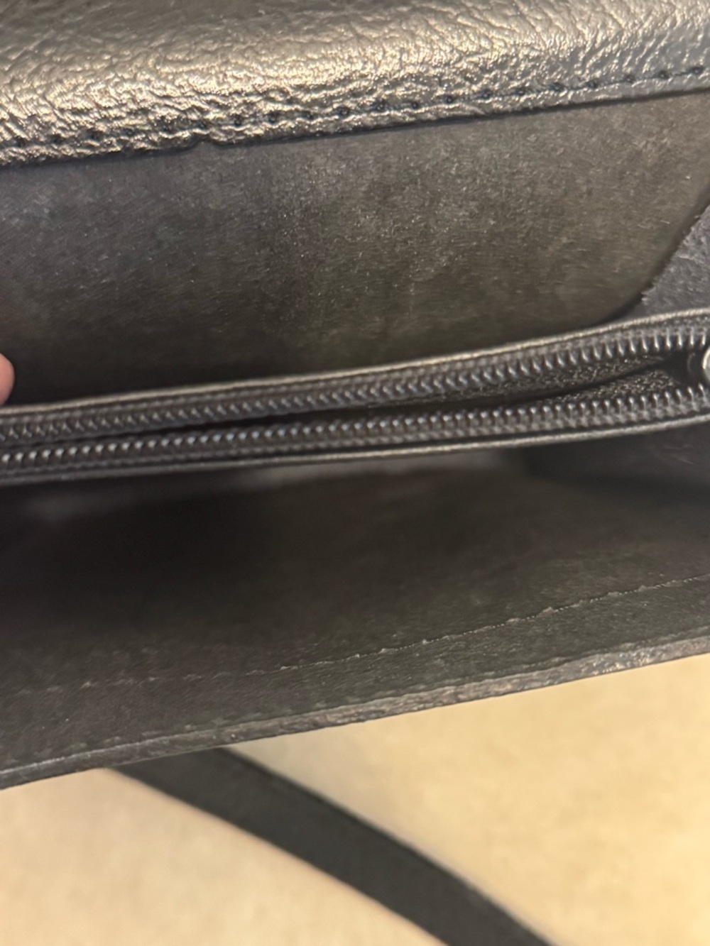VTG Lancaster Paris Unisex Black Leather Satchel Crossbody Pristine Cond. - Picture 8 of 8